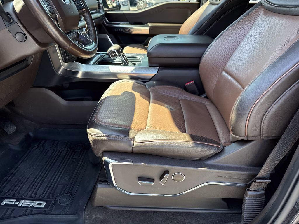 2023 Antimatter Blue Metallic Ford F-150 King Ranch 4X4 Truck