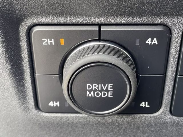 2026 Glacier Gray Metallic Tri-Coat Ford Expedition Max Active 4X4 SUV