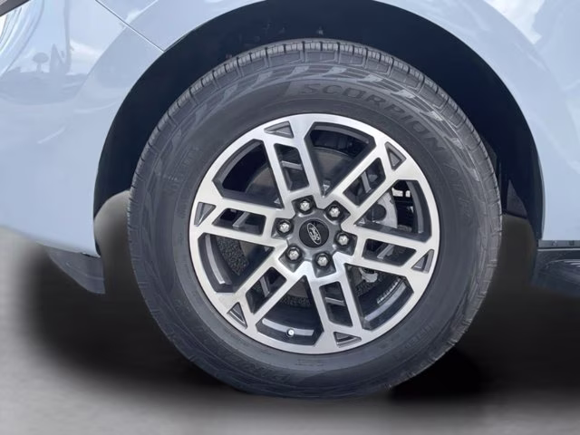 2026 Glacier Gray Metallic Tri-Coat Ford Expedition Max Active 4X4 SUV