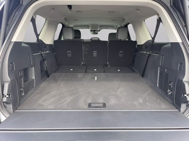 2026 Glacier Gray Metallic Tri-Coat Ford Expedition Max Active 4X4 SUV