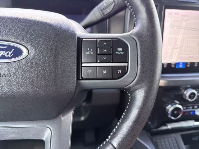 2024 Glacier Gray Metallic Tri-Coat Ford Super Duty F-250 SRW Lariat 4X4 Truck