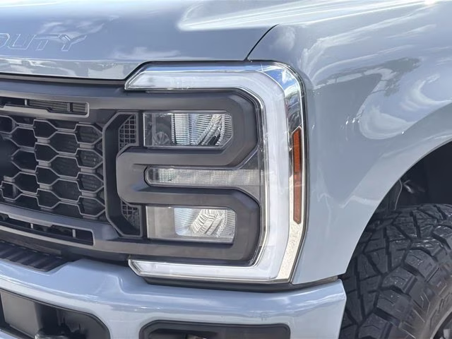 2024 Glacier Gray Metallic Tri-Coat Ford Super Duty F-250 SRW Lariat 4X4 Truck