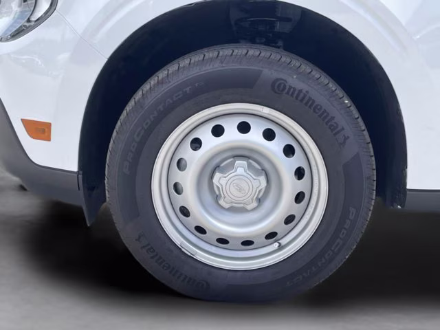 2026 Oxford White Ford Maverick XL FWD Truck