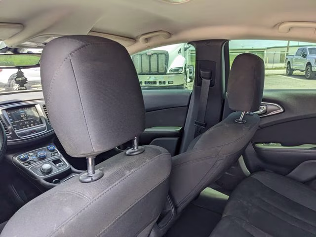 2015 Black Clearcoat Chrysler 200 Limited FWD Sedan