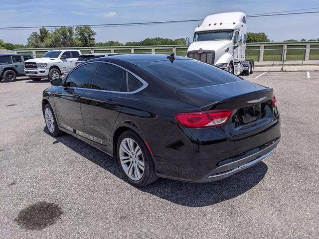2015 Black Clearcoat Chrysler 200 Limited FWD Sedan