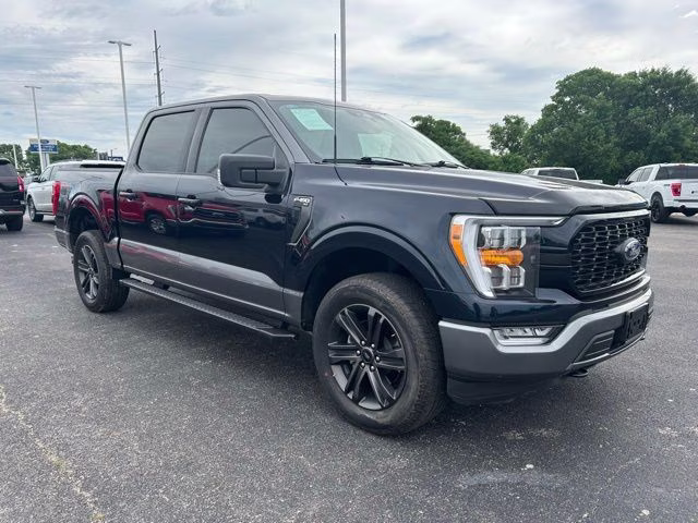 2023 Blue Ford F-150 XLT 4X4 Truck