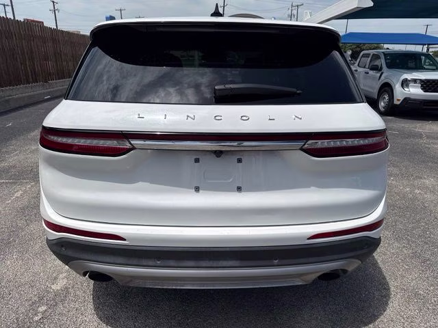 2022 White Metallic Lincoln Corsair Standard FWD SUV
