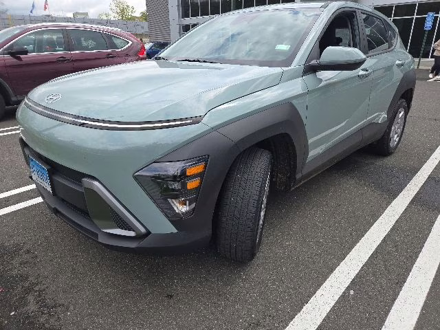 2024 Mirage Green Hyundai Kona SE AWD SUV