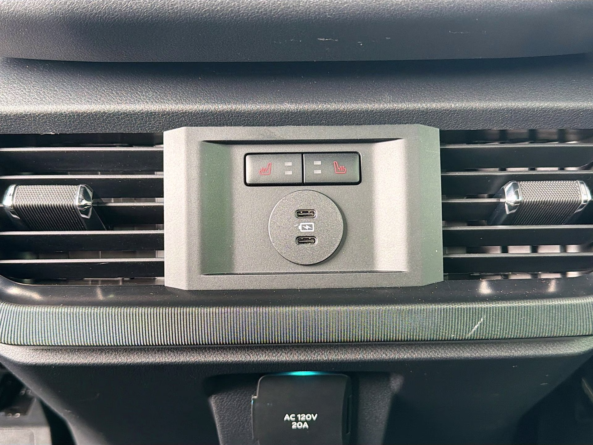 2026 Avalanche Ford F-150 Platinum 4X4 Truck