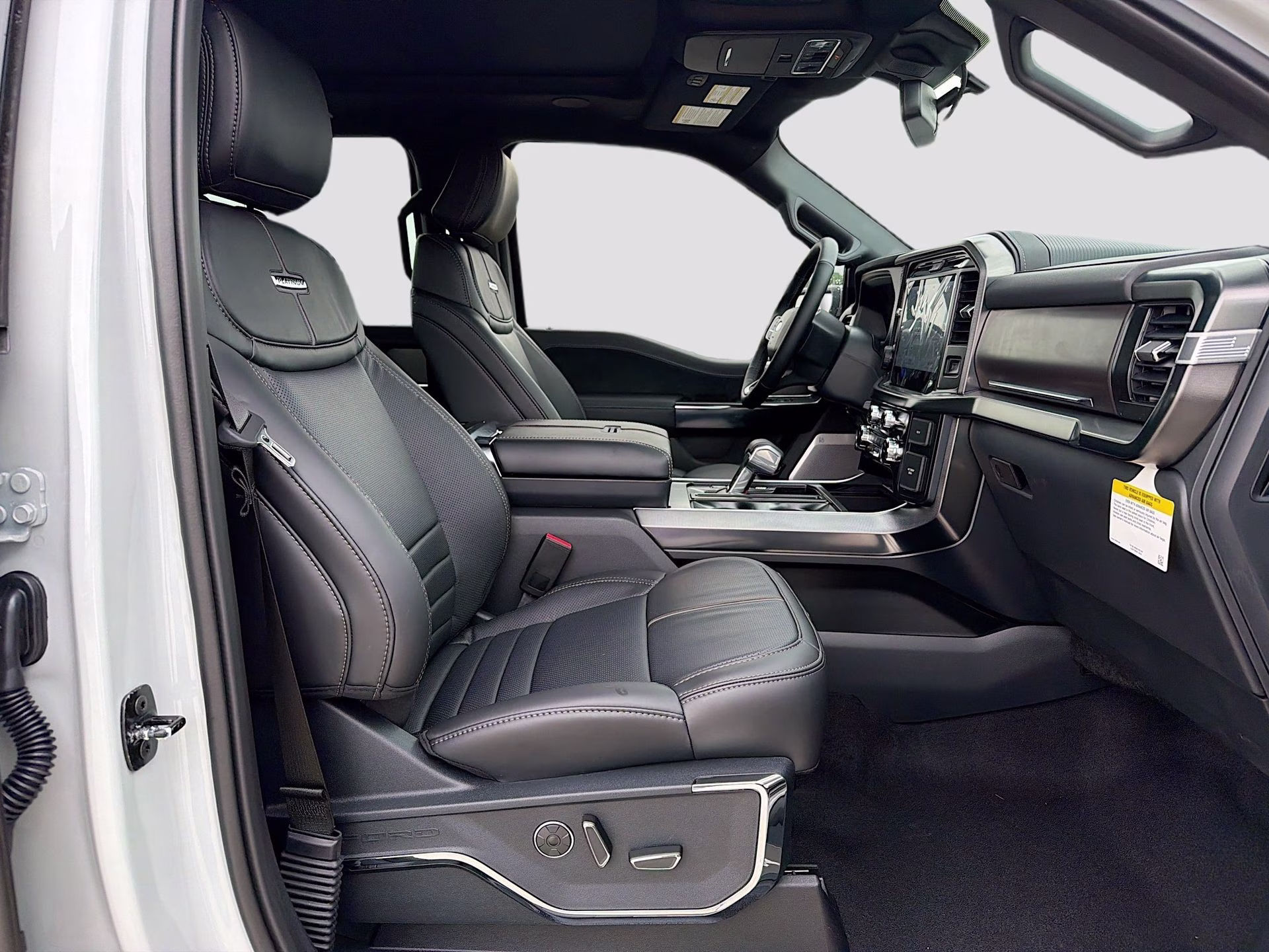 2026 Avalanche Ford F-150 Platinum 4X4 Truck