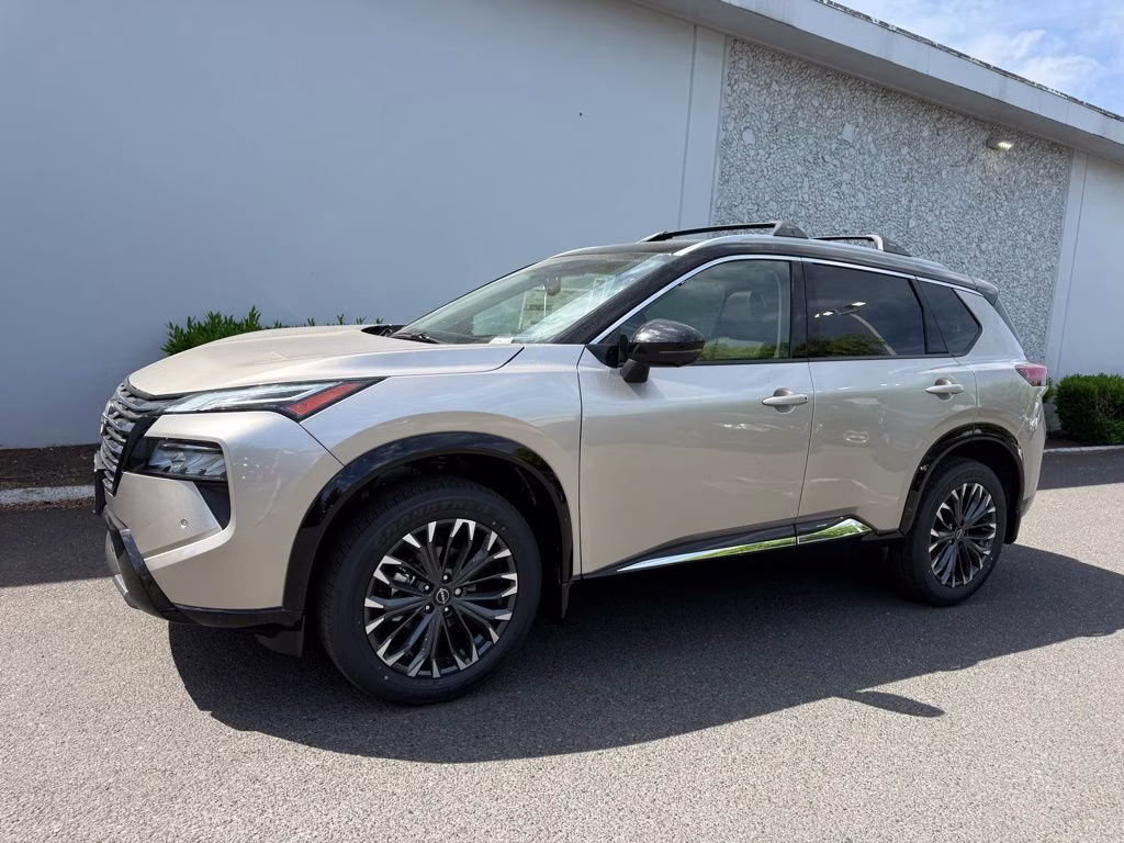 2026 Champagne Silver Metallic Nissan Rogue Platinum AWD SUV