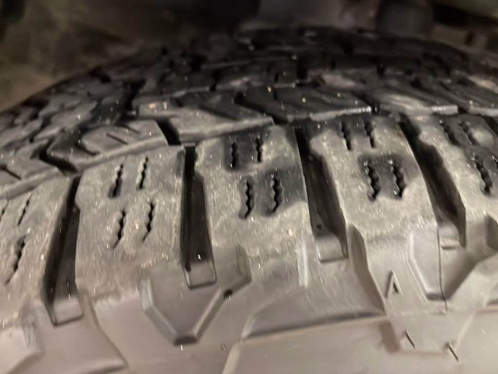 2019 Granite Crystal Metallic Clearcoat Jeep Renegade Sport 4X4 SUV