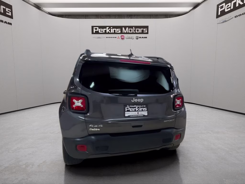 2019 Granite Crystal Metallic Clearcoat Jeep Renegade Sport 4X4 SUV