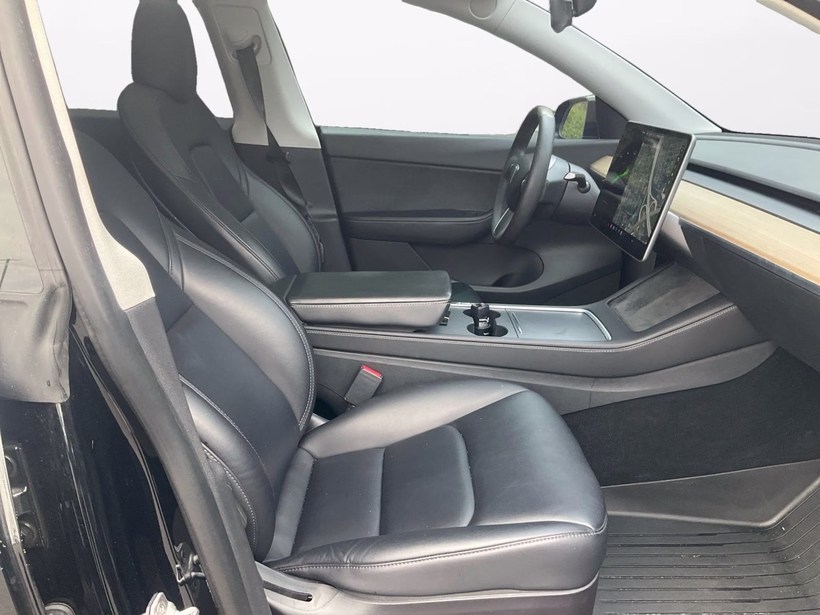 2022 Black Tesla Model Y Performance AWD SUV