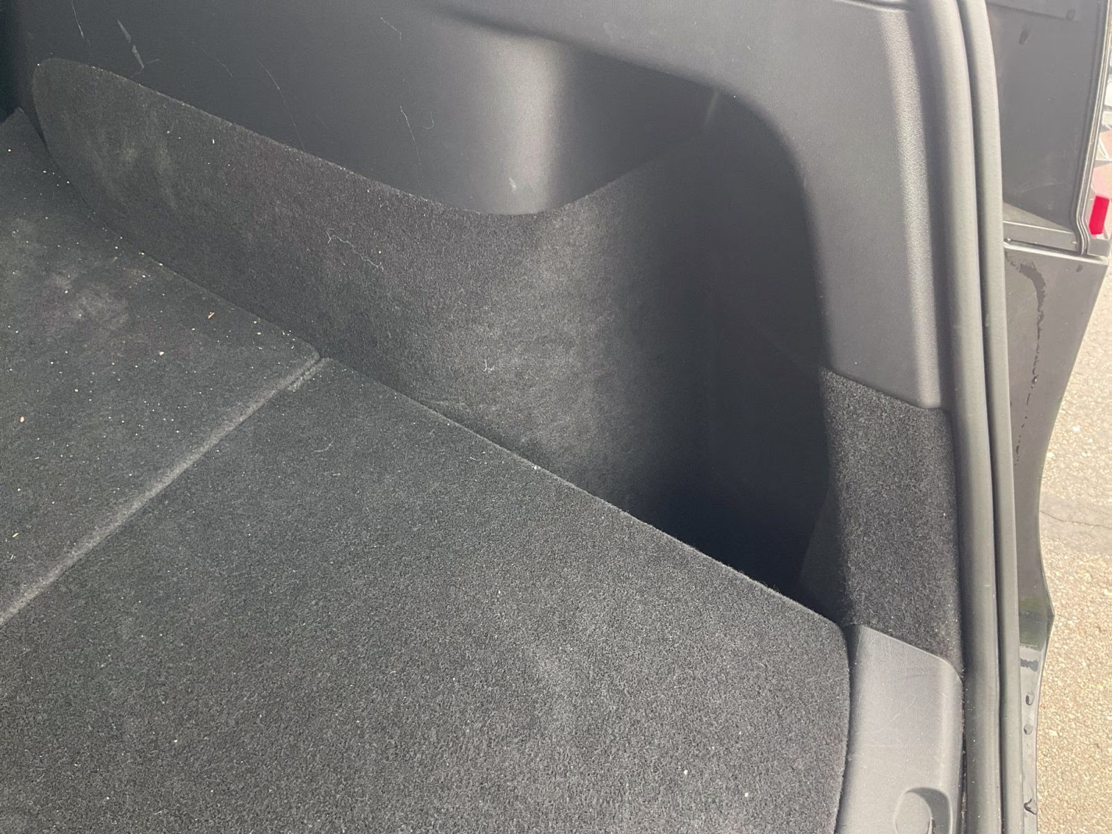2022 Black Tesla Model Y Performance AWD SUV