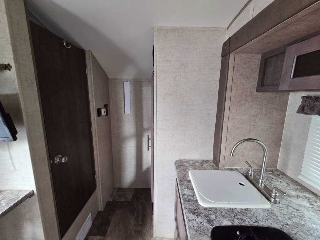 2015 Green Forest River R-POD 181G RV