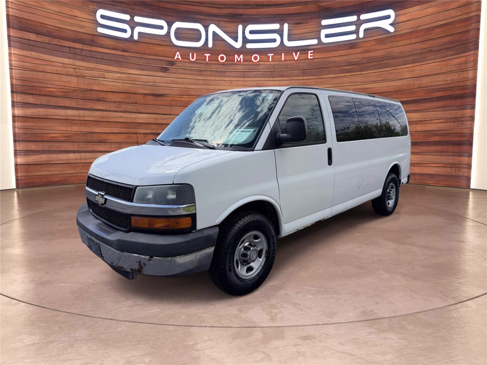 2011 Chevrolet Express 3500 LS's photo