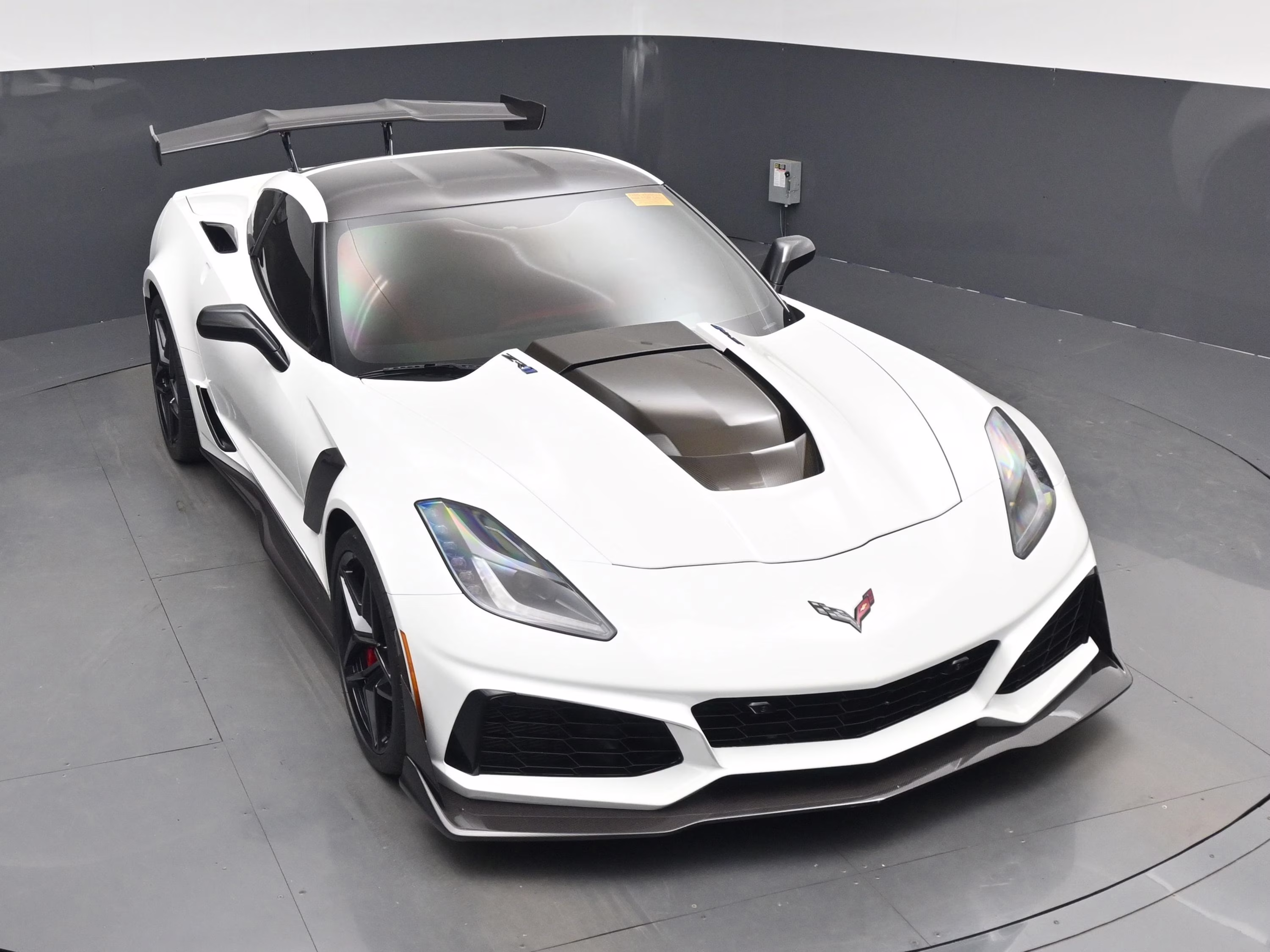 2019 Arctic White Chevrolet Corvette ZR1 RWD Coupe