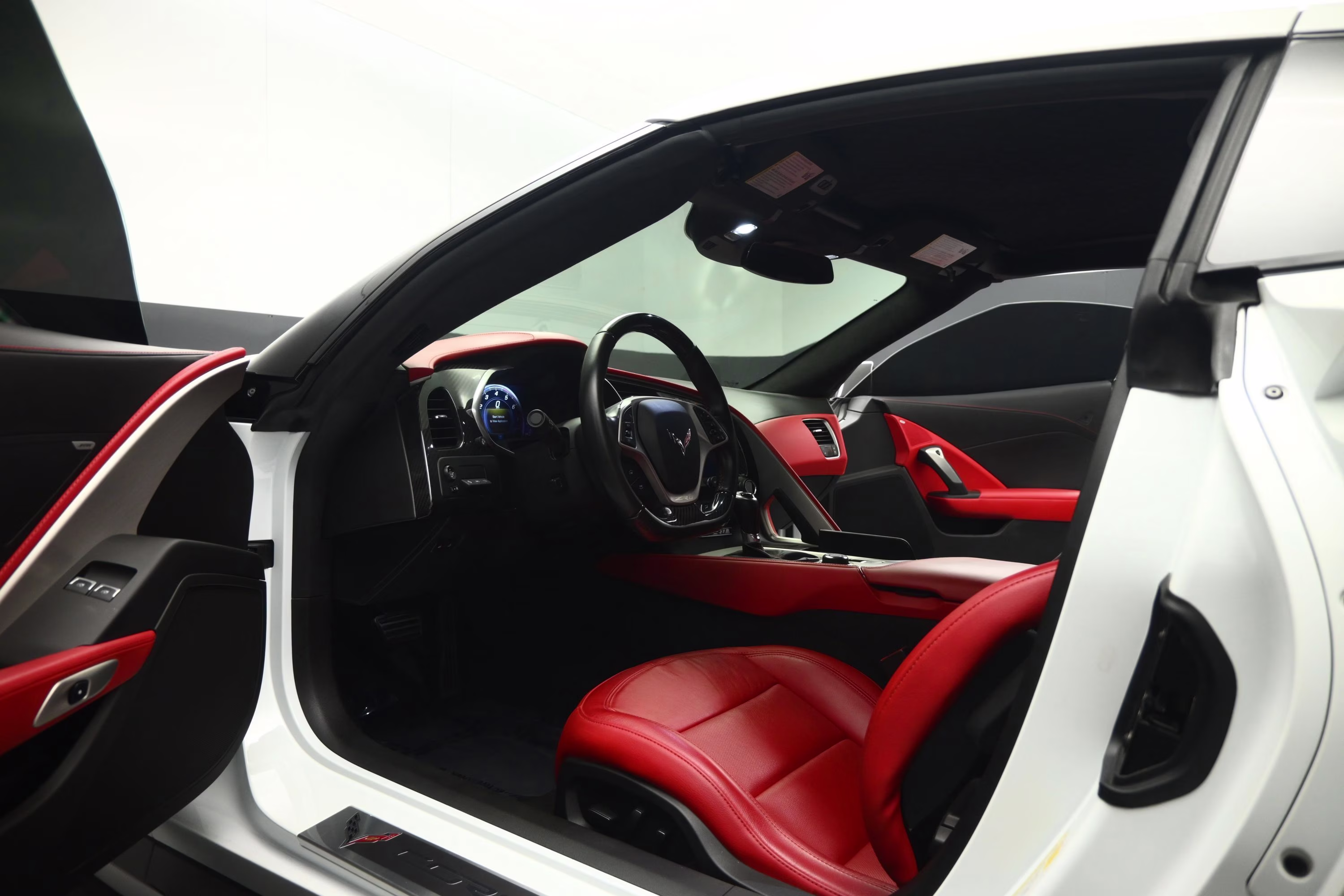 2019 Arctic White Chevrolet Corvette ZR1 RWD Coupe