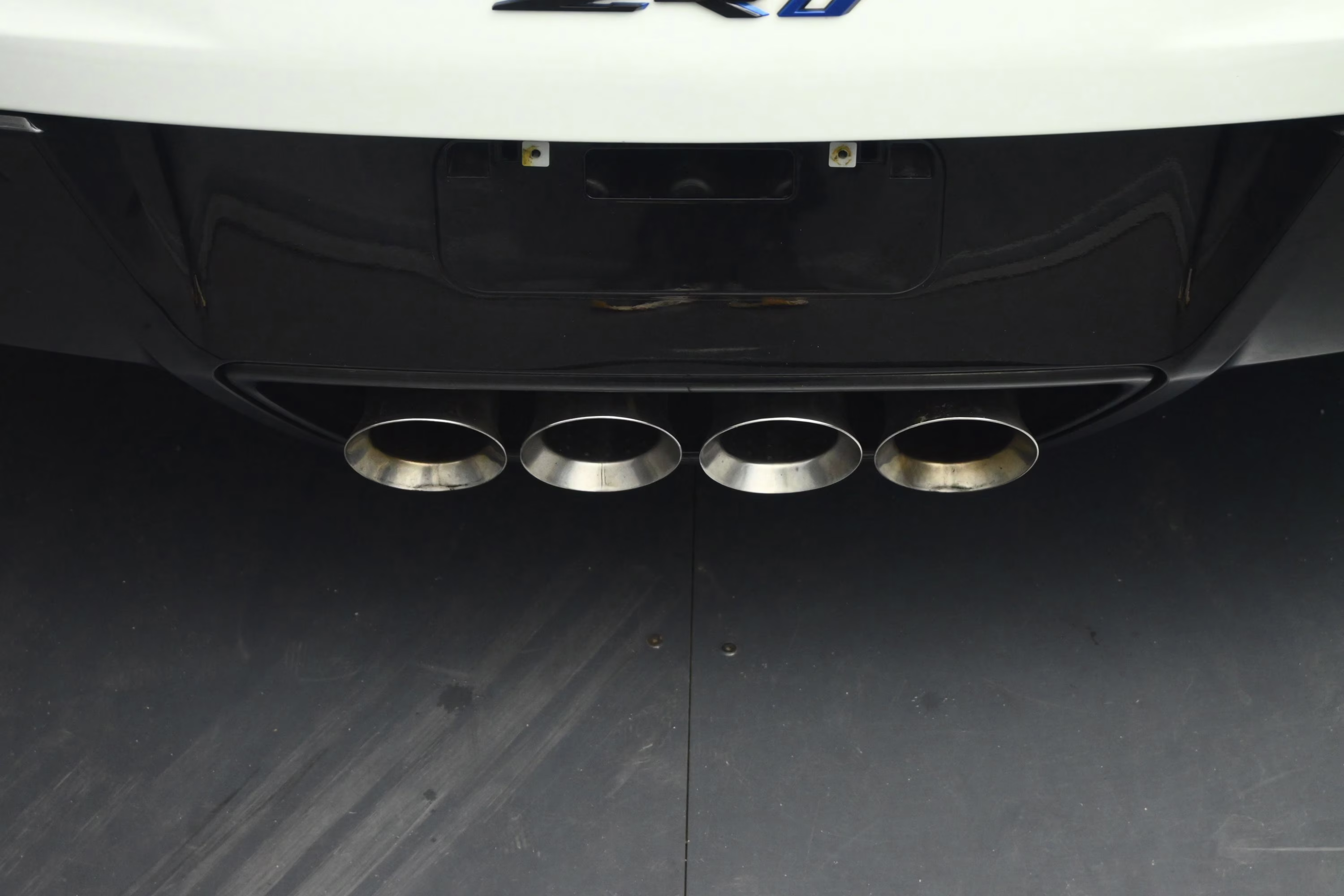 2019 Arctic White Chevrolet Corvette ZR1 RWD Coupe