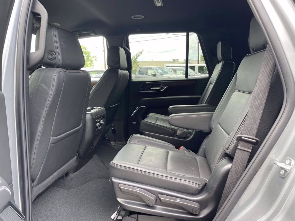2025 Sterling Metallic GMC Yukon Denali 4X4 SUV