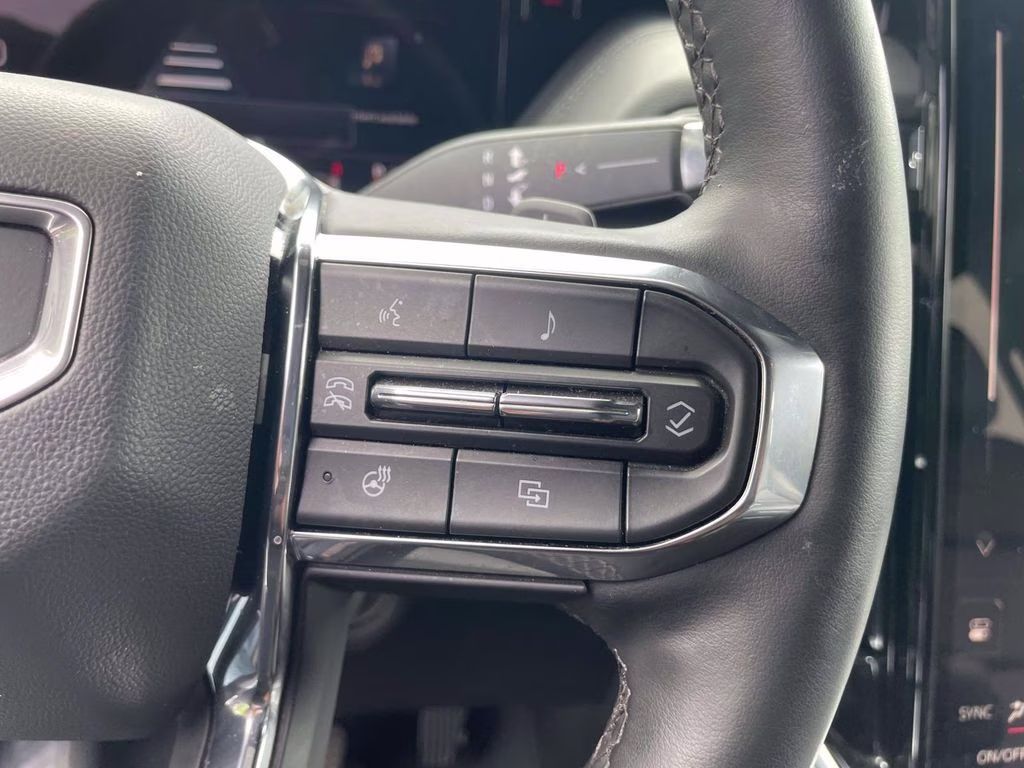 2025 Sterling Metallic GMC Yukon Denali 4X4 SUV