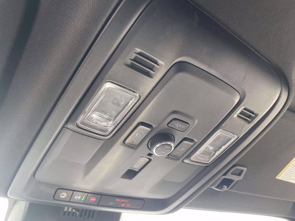 2025 Sterling Metallic GMC Yukon Denali 4X4 SUV