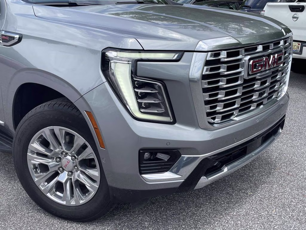 2025 Sterling Metallic GMC Yukon Denali 4X4 SUV