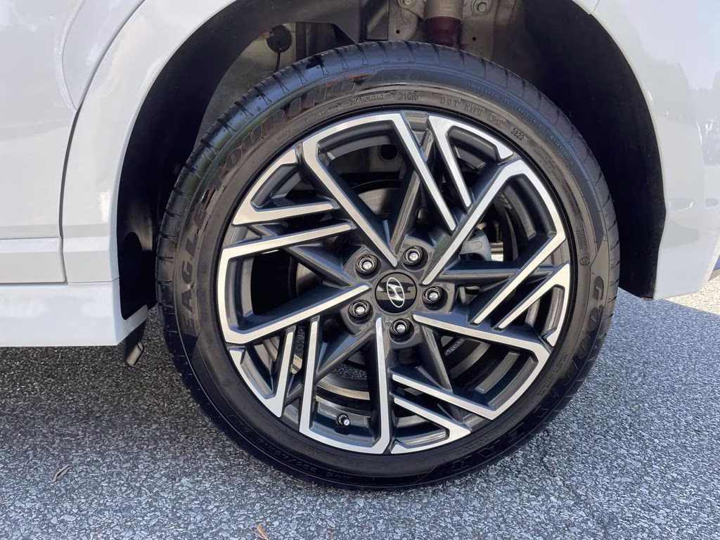 2023 Hyundai Kona N Line - Photo 10