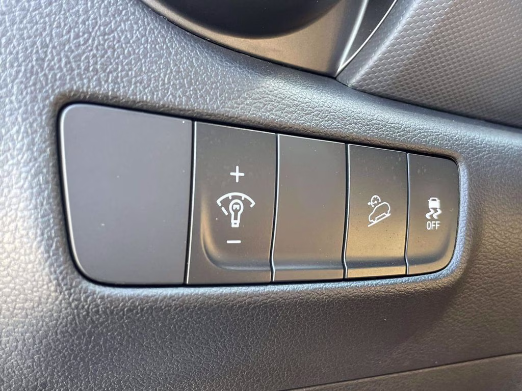2023 Hyundai Kona N Line - Photo 28