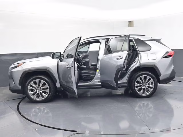 2022 Silver Sky Metallic Toyota RAV4 XLE Premium AWD SUV