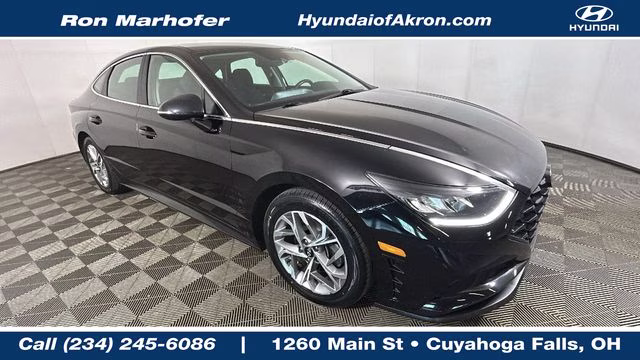 2023 Onyx Black Hyundai Sonata SEL FWD Sedan