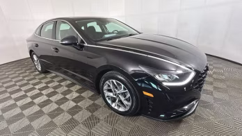 2023 Onyx Black Hyundai Sonata SEL FWD Sedan