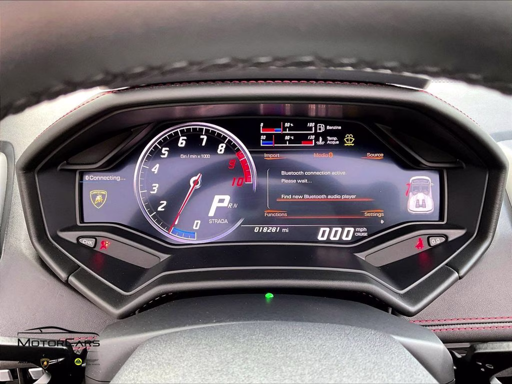 2017 White Lamborghini Huracan Spyder Supercharged AWD Convertible