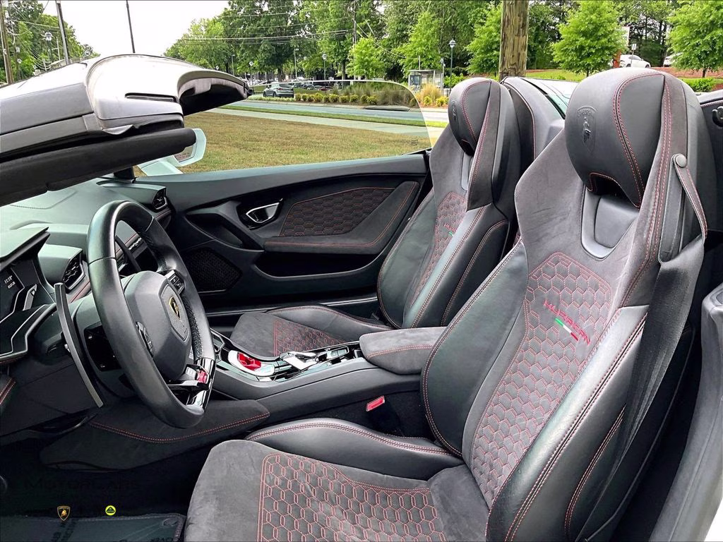 2017 White Lamborghini Huracan Spyder Supercharged AWD Convertible