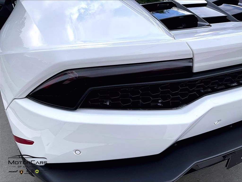2017 White Lamborghini Huracan Spyder Supercharged AWD Convertible