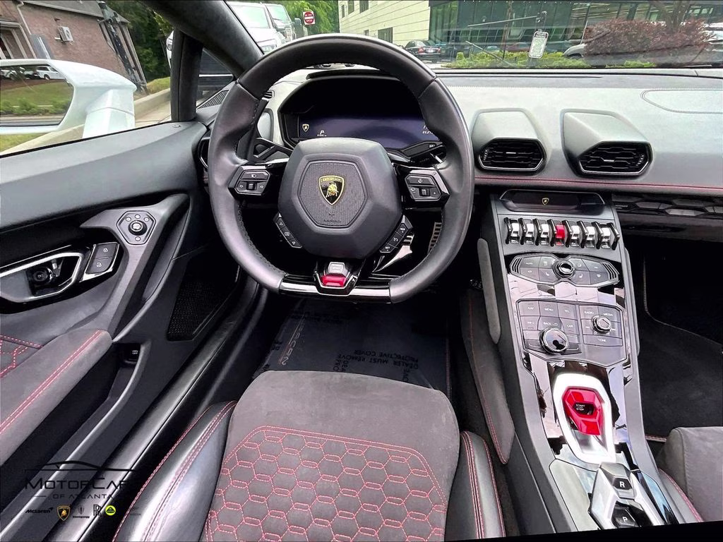2017 White Lamborghini Huracan Spyder Supercharged AWD Convertible