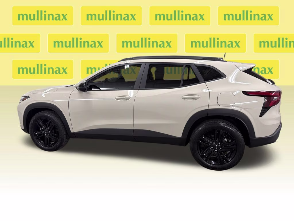 2026 White Sands Chevrolet Trax ACTIV FWD SUV