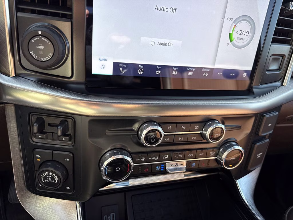 2023 Azure Gray Metallic Tri-Coat Ford F-150 King Ranch 4X4 Truck