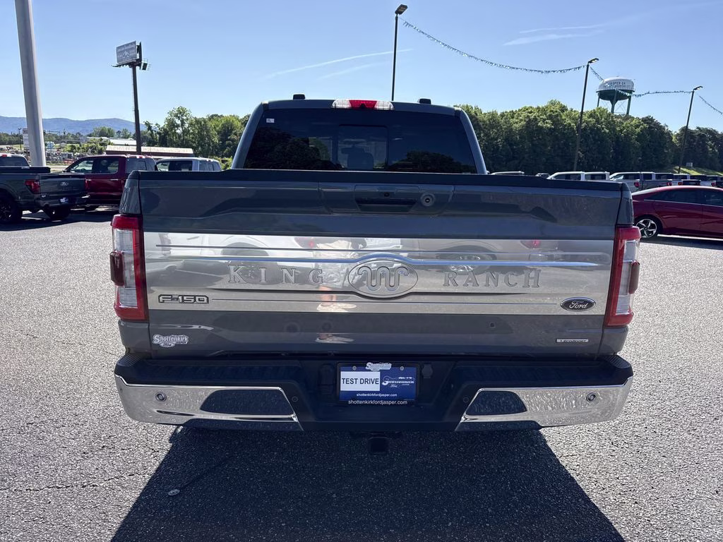 2023 Azure Gray Metallic Tri-Coat Ford F-150 King Ranch 4X4 Truck