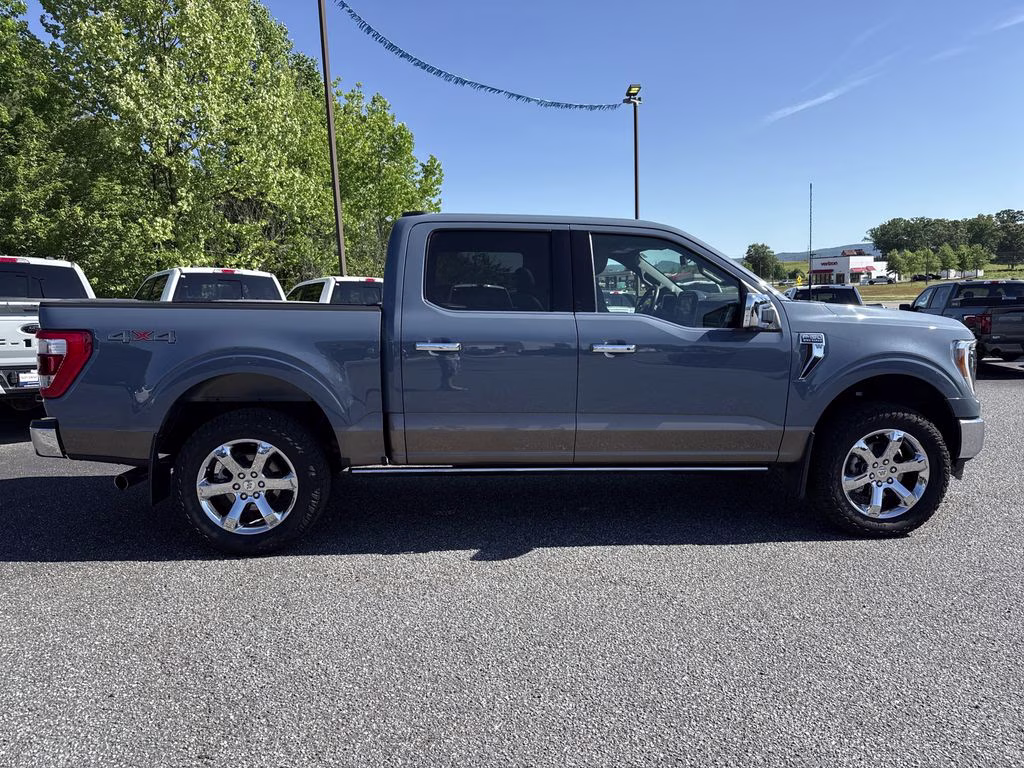 2023 Azure Gray Metallic Tri-Coat Ford F-150 King Ranch 4X4 Truck