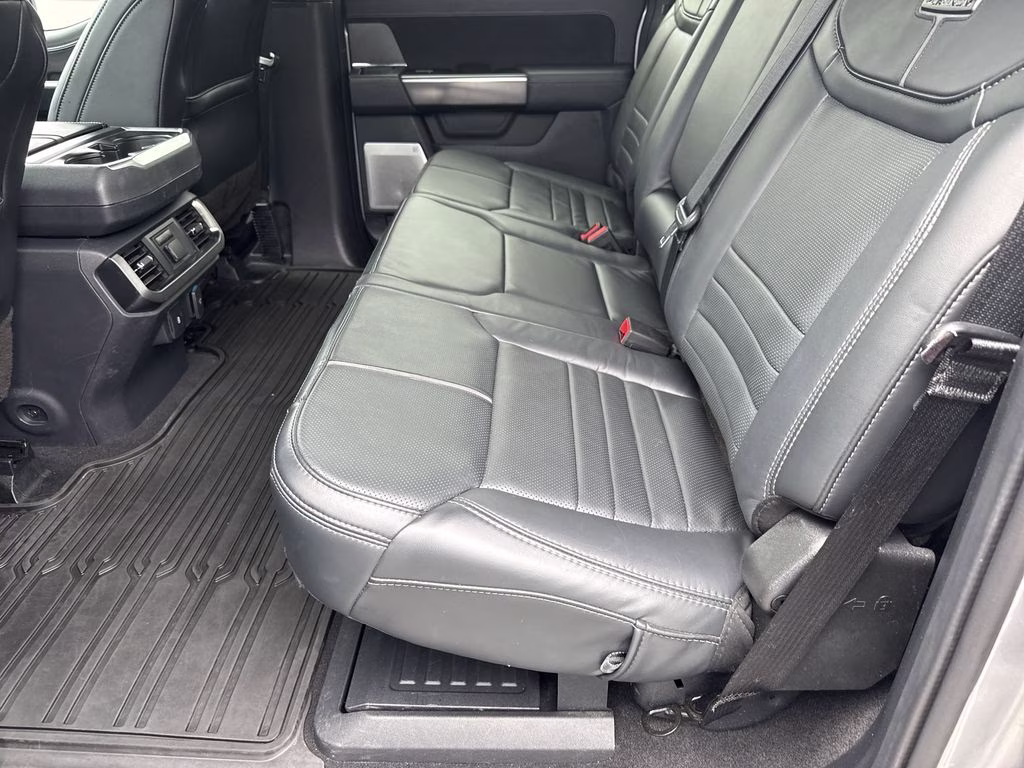 2023 Silver Metallic Ford F-150 Platinum 4X4 Truck