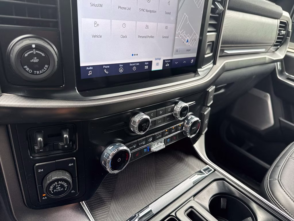 2023 Silver Metallic Ford F-150 Platinum 4X4 Truck