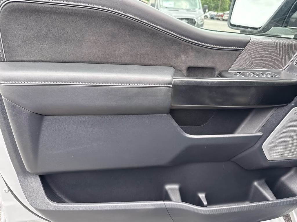 2023 Avalanche Ford F-150 Platinum 4X4 Truck