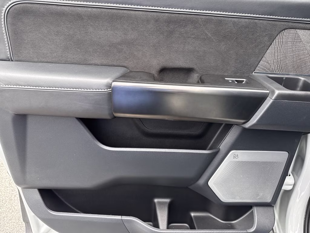 2023 Avalanche Ford F-150 Platinum 4X4 Truck