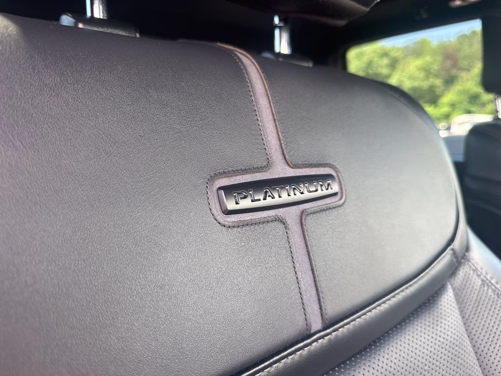 2023 Avalanche Ford F-150 Platinum 4X4 Truck