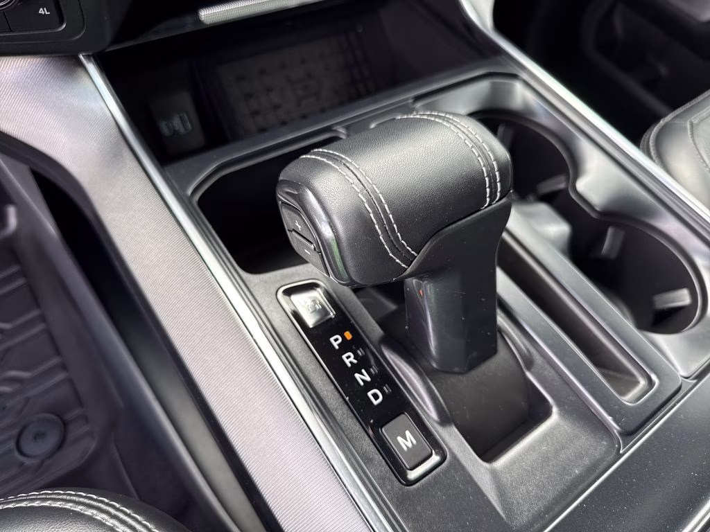 2023 Agate Black Metallic Ford F-150 Platinum 4X4 Truck