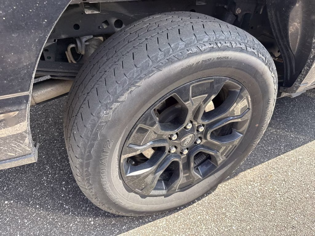 2023 Black Metallic Ford F-150 Platinum 4X4 Truck
