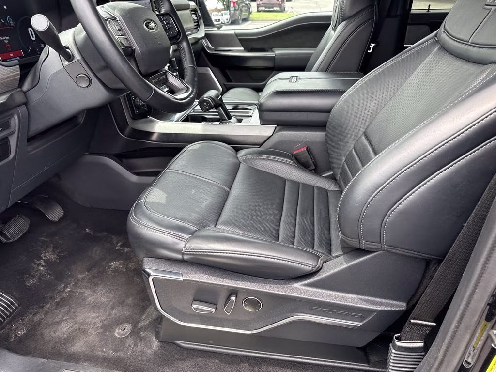 2023 Black Metallic Ford F-150 Platinum 4X4 Truck