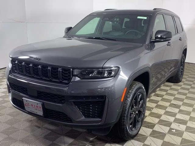 2026 Baltic Gray Metallic Clearcoat Jeep Grand Cherokee L Altitude 4X4 SUV